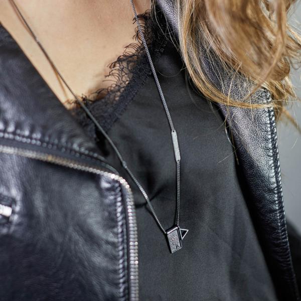 E440RAW ketting met hanger Dames ELEMENTS Collectie