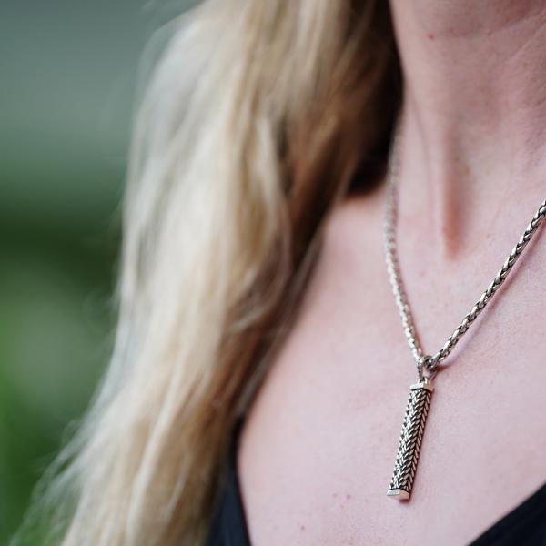 696 hanger zilver Dames MESH Collectie