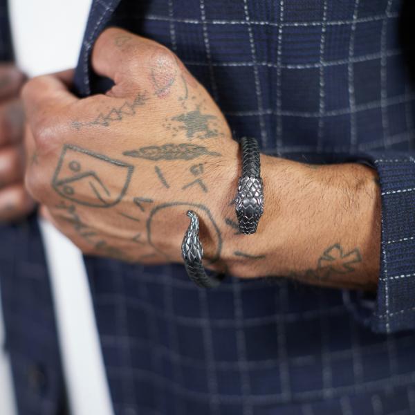 S25BLK Slang Armband zwart rhodium & leder Heren Fierce Collectie