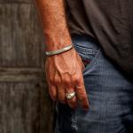 X202 bangle zilver SXM - Edged Collectie