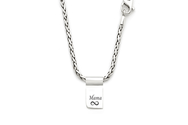 gegraveerde mama ketting